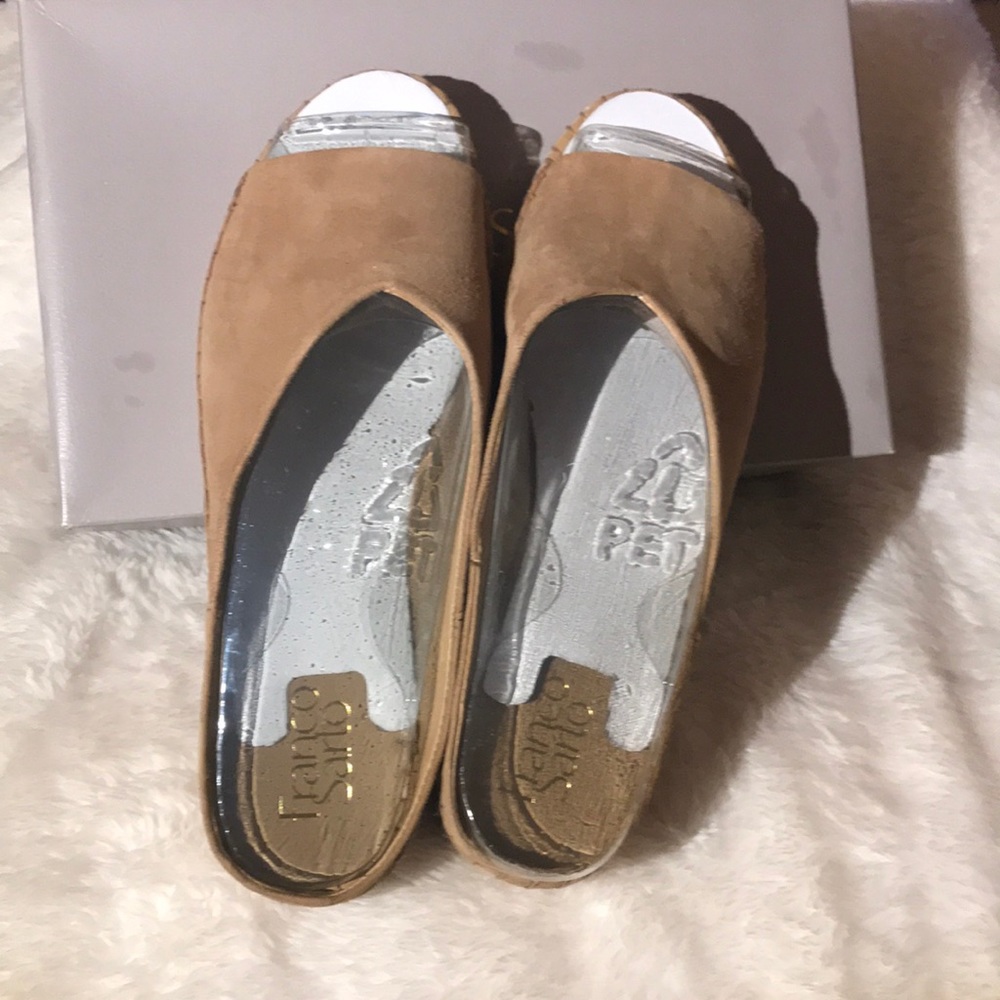 🌺🌺NIB NWOT SARTO SLIDES🌺🌺